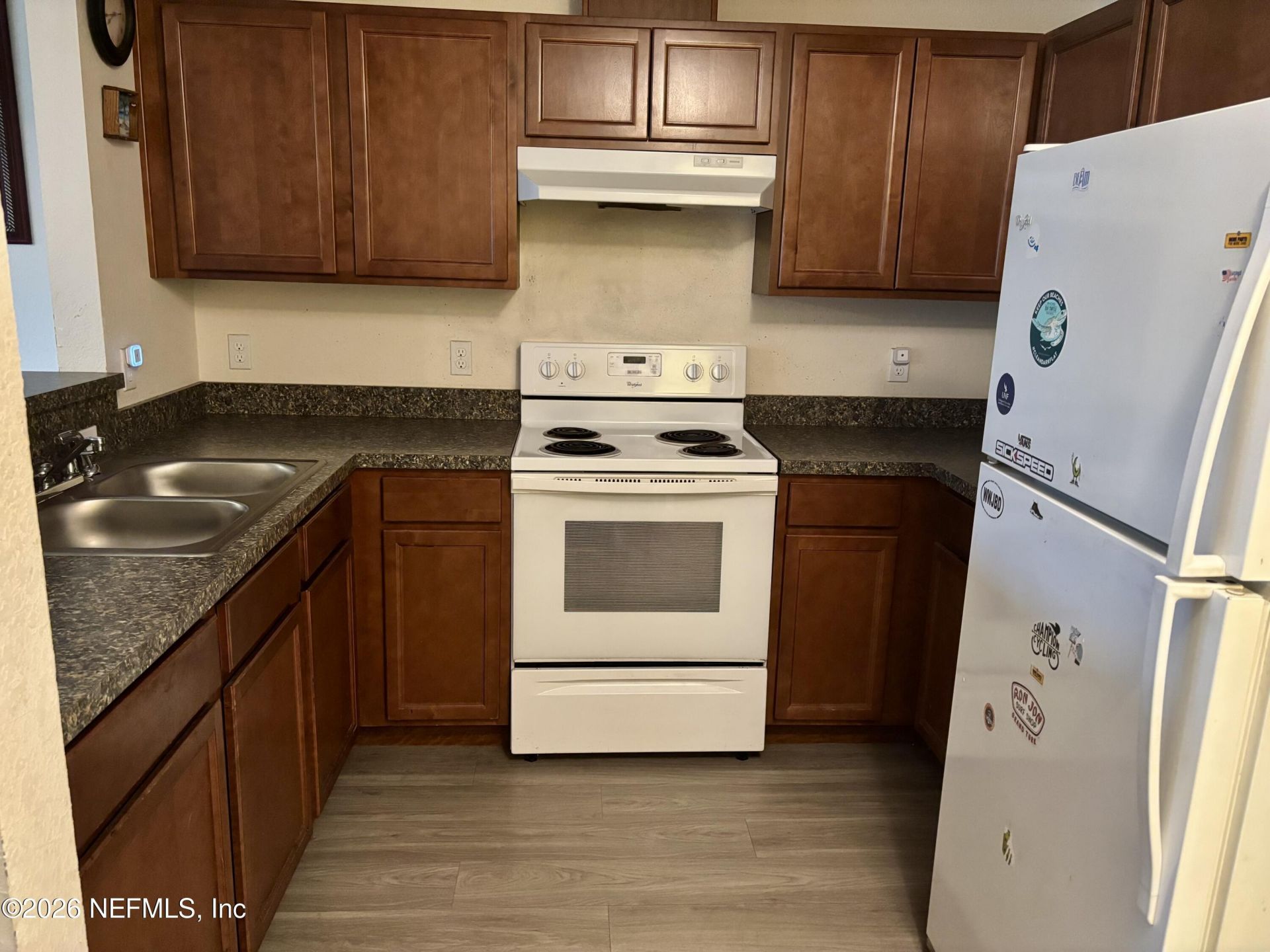 181 Oceangate Drive, Atlantic Beach, FL 32233 Photo