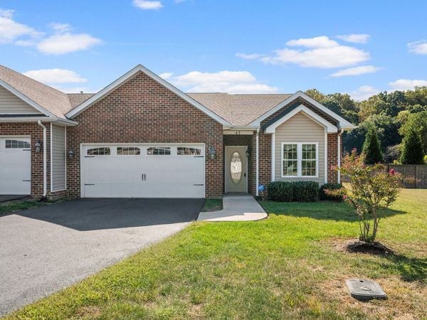 45 Brookfield CT , Roanoke, VA 24012