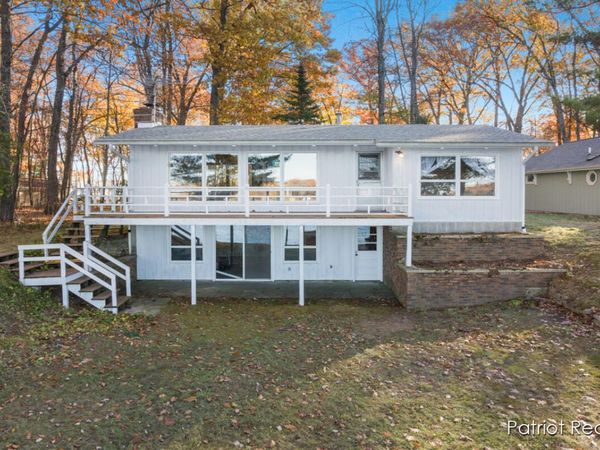 8995 Deer Point Drive, Newaygo, MI 49337