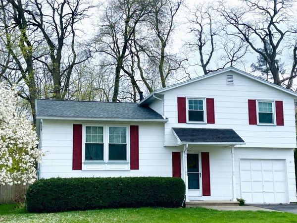 37 Penhurst Road , Rochester, NY 14610