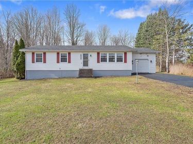 3123 County Route 57, Oswego, NY 13126