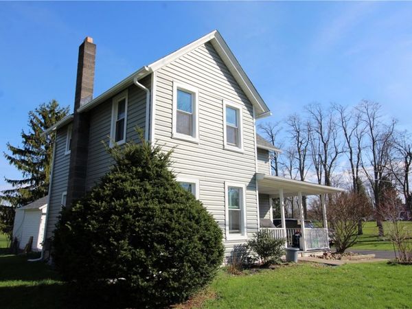 1445 Mertensia Road , Farmington, NY 14425