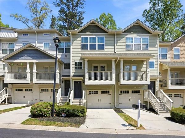 1581 Liberty Parkway NW, Atlanta, GA 30318