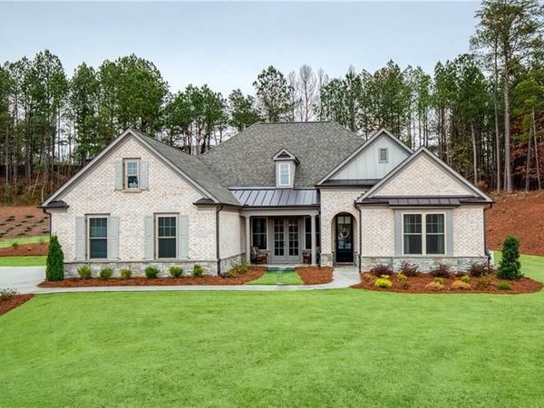 202 Vandiver Court, Acworth, GA 30101