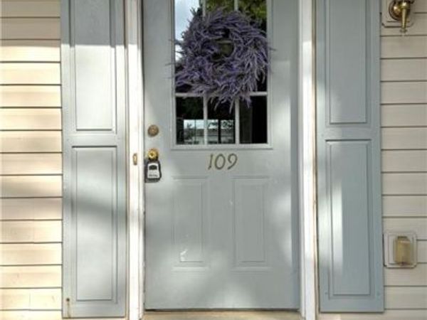 4645 Valais Court, Unit 109, Alpharetta, GA 30022