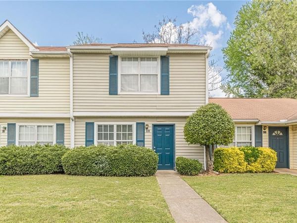 402 Bainbridge Drive, Mcdonough, GA 30253