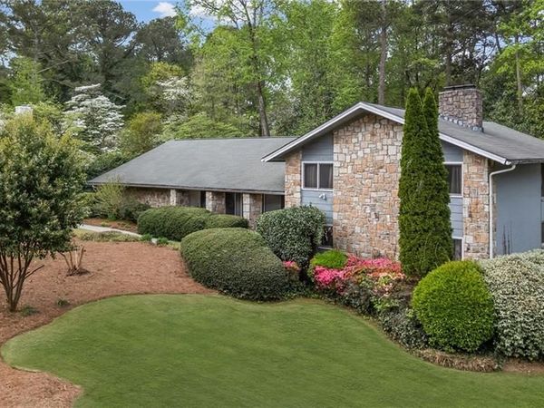 675 Weatherly Lane, Sandy Springs, GA 30328