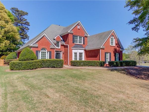 2009 Windsong Way, Monroe, GA 30656