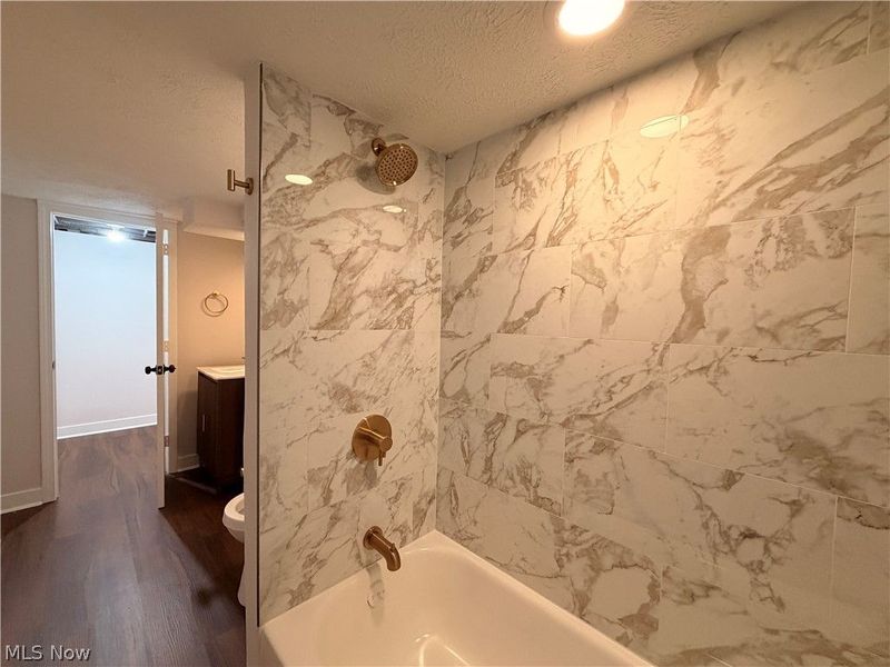 3921 Faversham Road , University Heights, OH 44118 Photo 21