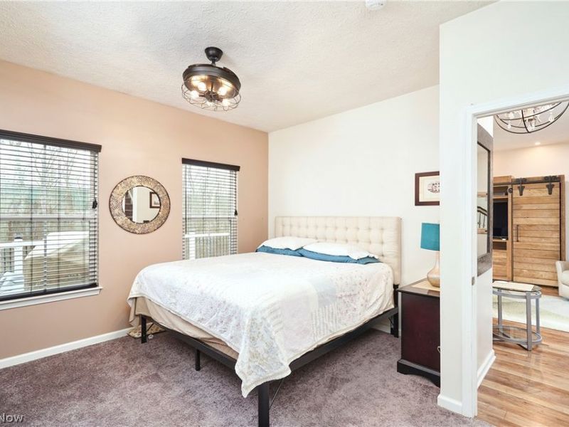 3198 Old Mill Drive , Cuyahoga Falls, OH 44223 Photo 13