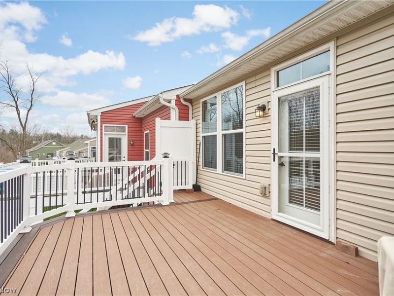 3198 Old Mill Drive , Cuyahoga Falls, OH 44223 Photo 25