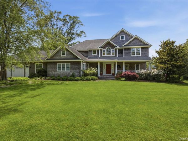 15A Brushy Neck Lane, Westhampton, NY 11977