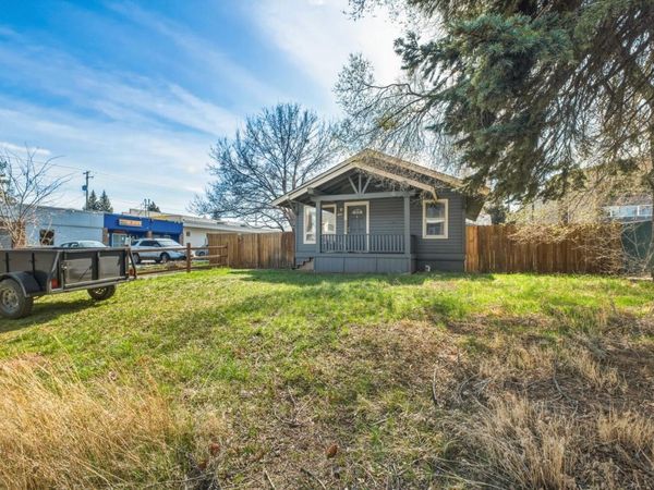 225 SE Vine Lane, Bend, OR 97702