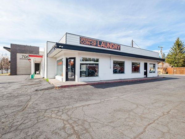 734 NE Greenwood Avenue, Bend, OR 97701