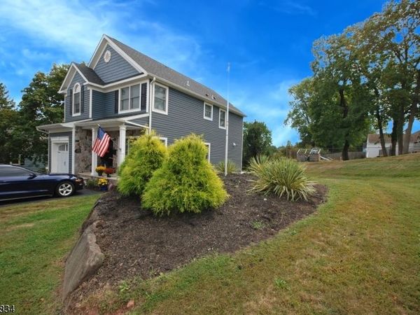 30 Capner St, Flemington, NJ 08822