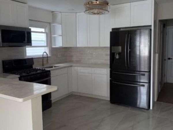 160 Boston Ave, Hillside, NJ 07205