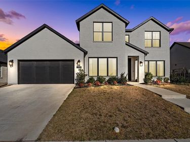 7436 Haggard Street, Fort Worth, TX 76179