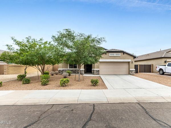 13607 W BRILES Road, Peoria, AZ 85383