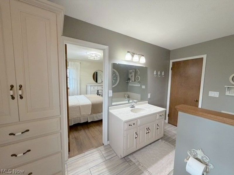 1131 Millbrook Square NE, Bolivar, OH 44612 Photo 20