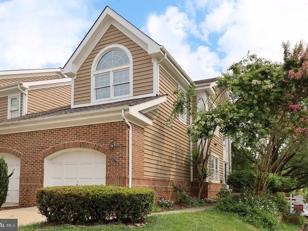 1240 WOODBROOK COURT, RESTON, VA 20194