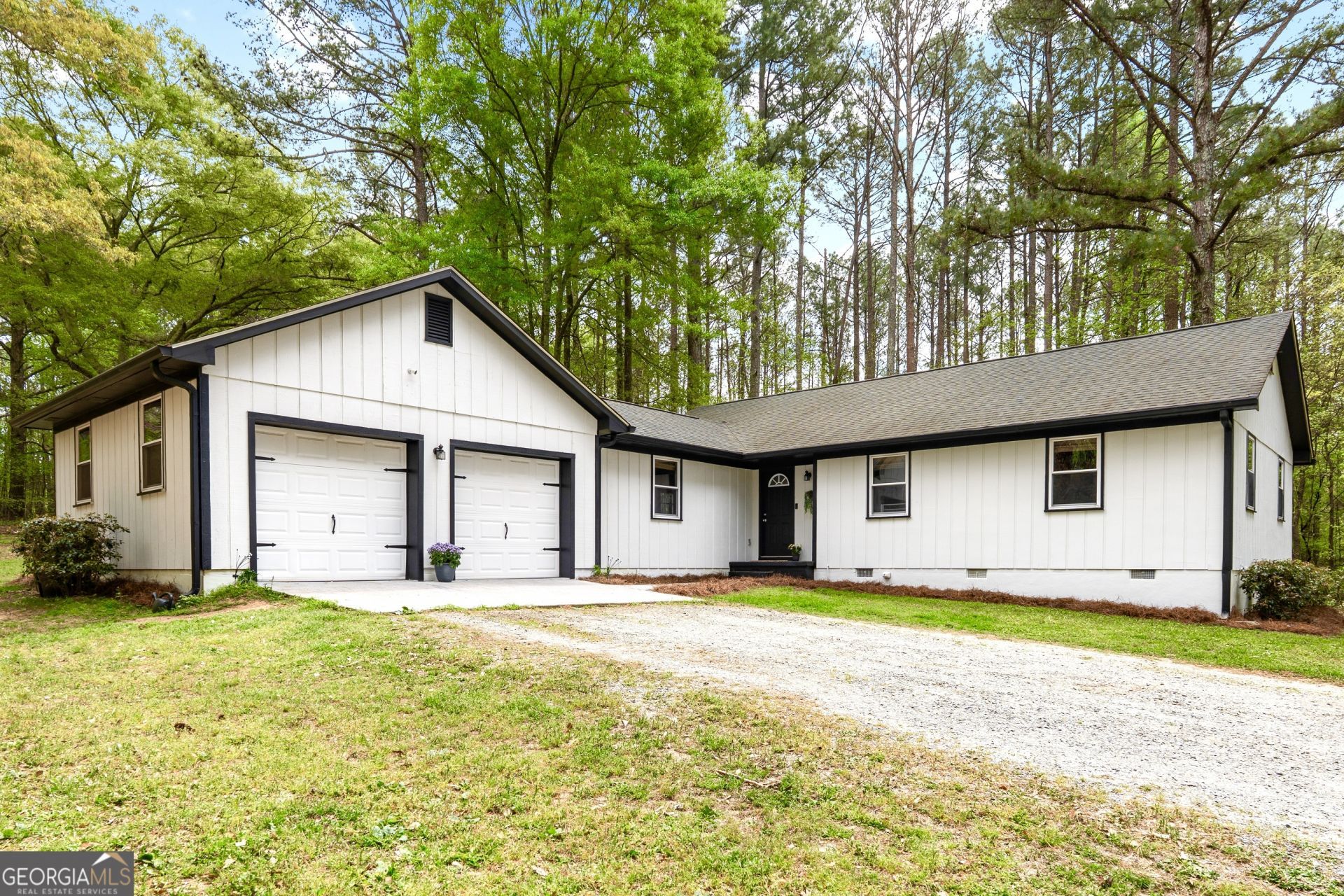 1177 Bob Smith Road, Sharpsburg, GA 30277 Main Photo