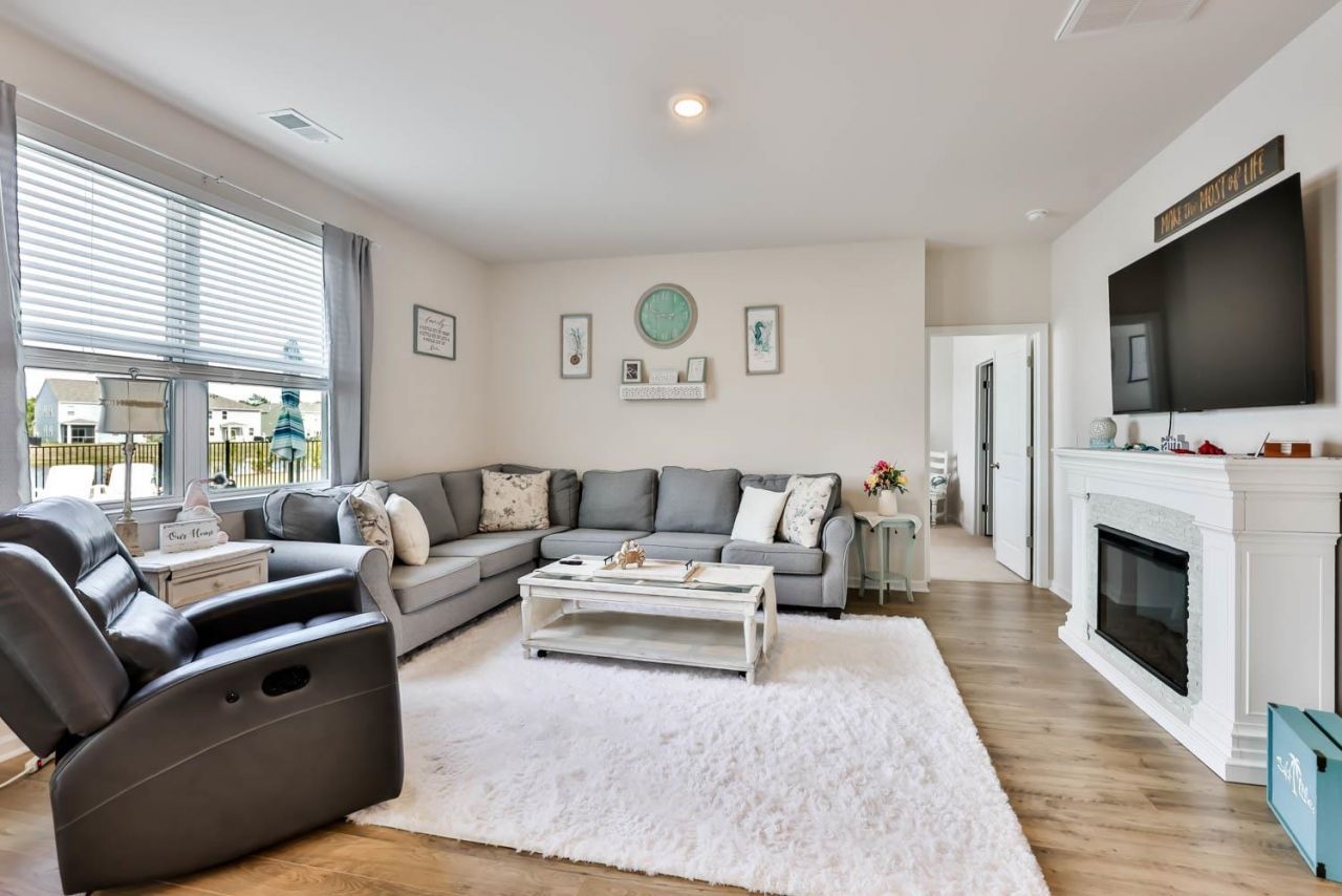 3661 Bells Lake Circle  Photo 10