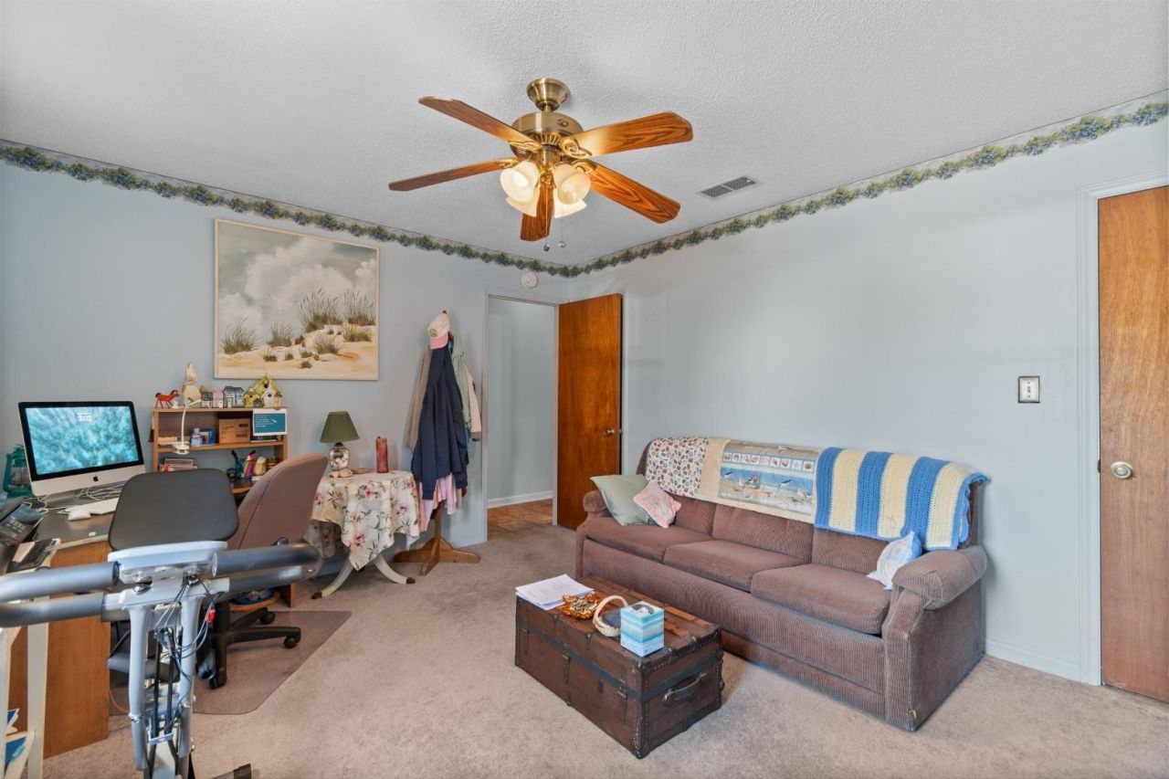 510 Fairwood Lakes Dr.  Photo 20