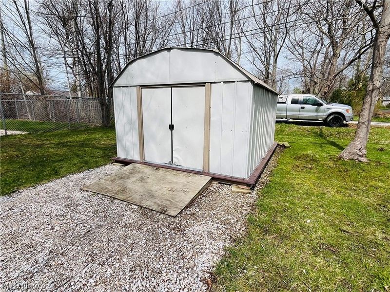 7063 Lake Road , Madison, OH 44057 Photo 11