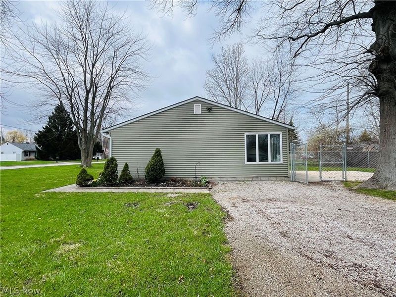 7063 Lake Road , Madison, OH 44057 Photo 9