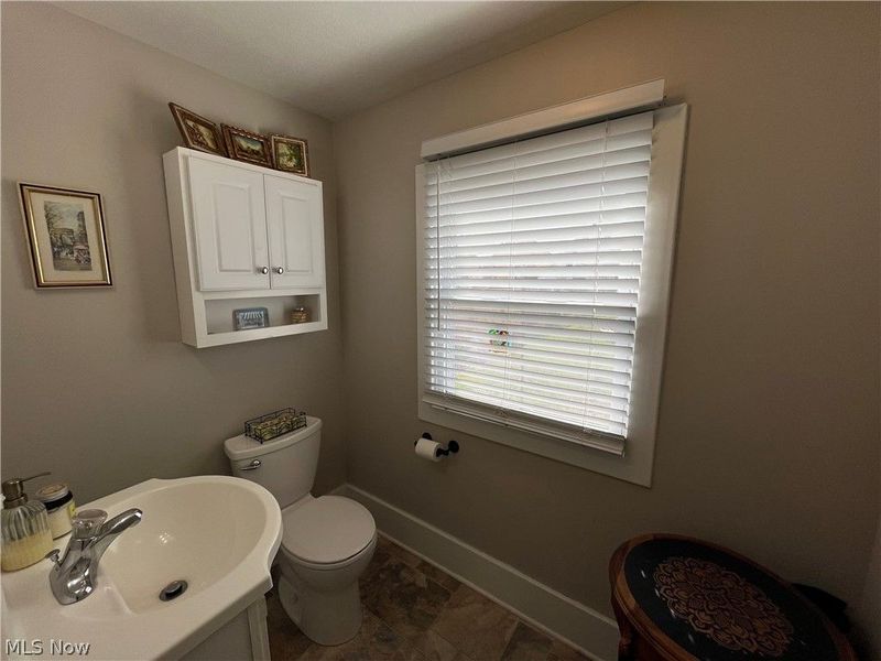 670 Thayer Street , Akron, OH 44310 Photo 14