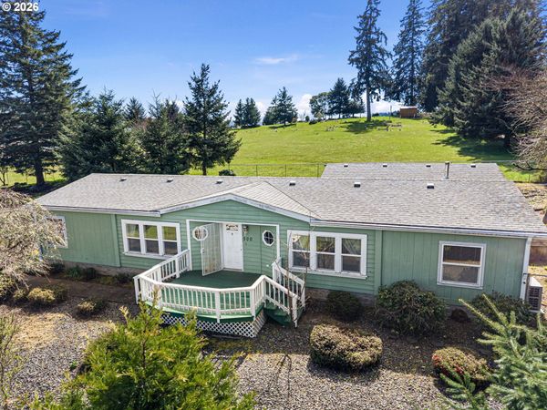 500 ELM ST, Yoncalla, OR 97499