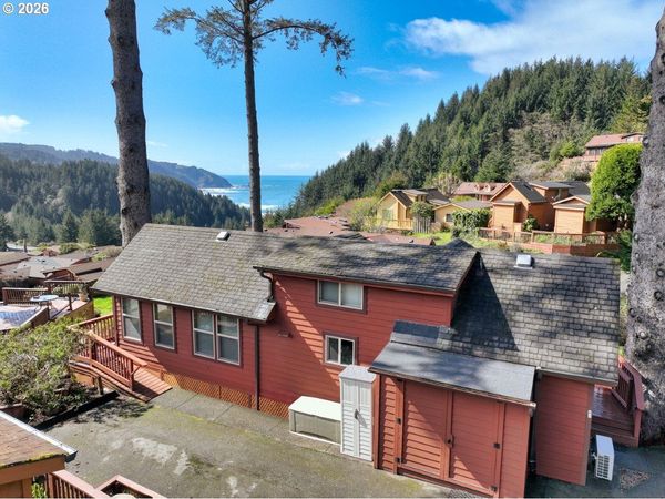 19921 WHALESHEAD RD, Unit U1, Brookings, OR 97415