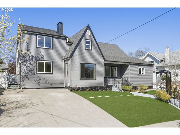 5609 NE 32ND AVE, Portland, OR 97211