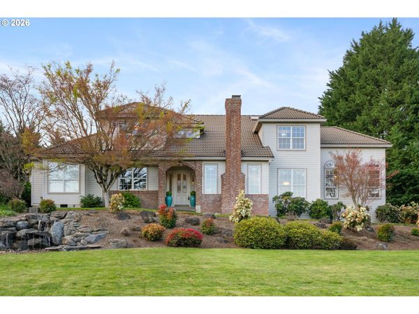 11830 SE EASTBOURNE LN, Happy Valley, OR 97086