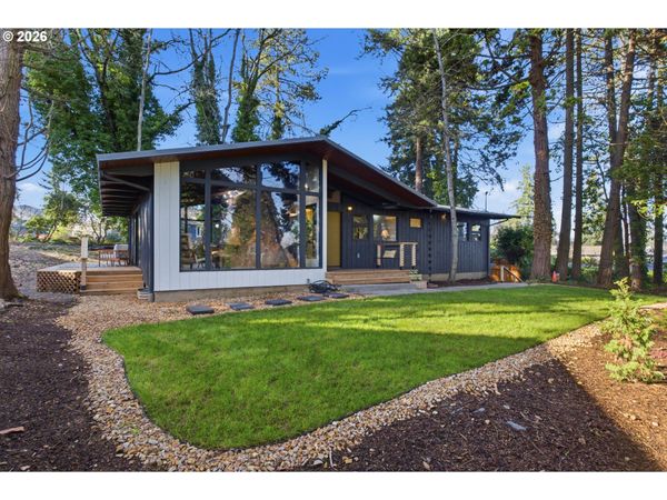 927 KINGWOOD NW DR, Salem, OR 97304