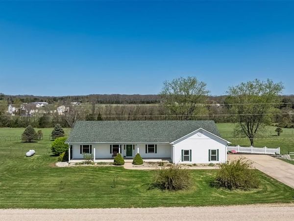 270 Purple Martin Lane, Sullivan, MO 63080
