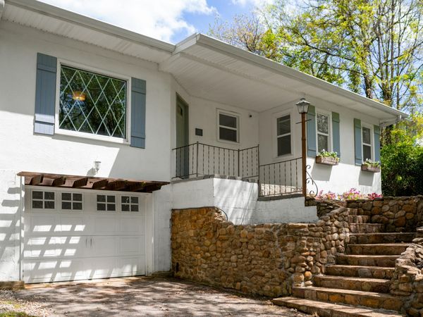 21 Dowlen Road, Hixson, TN 37343