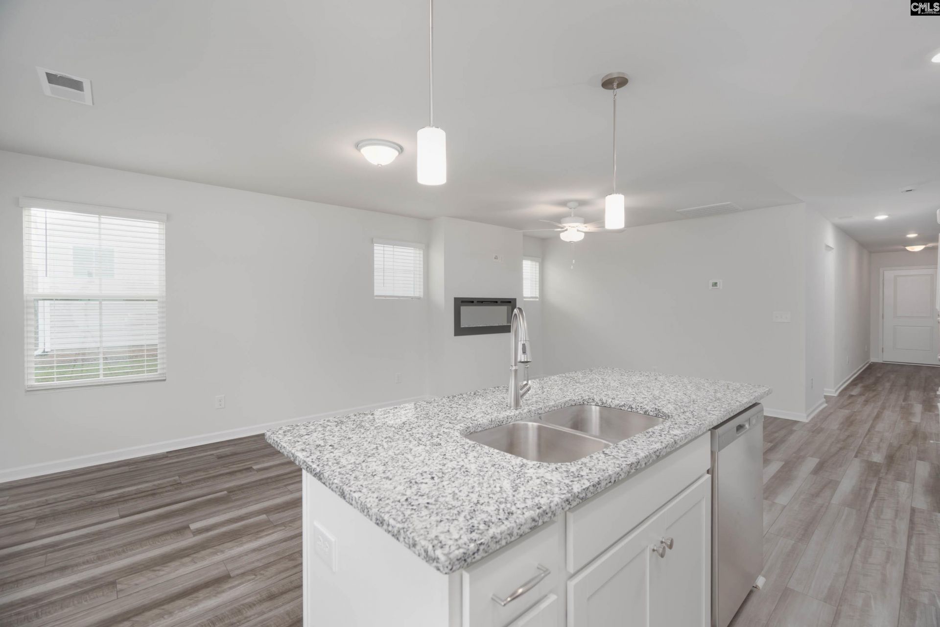 536 Kingfisher Court Photo 11