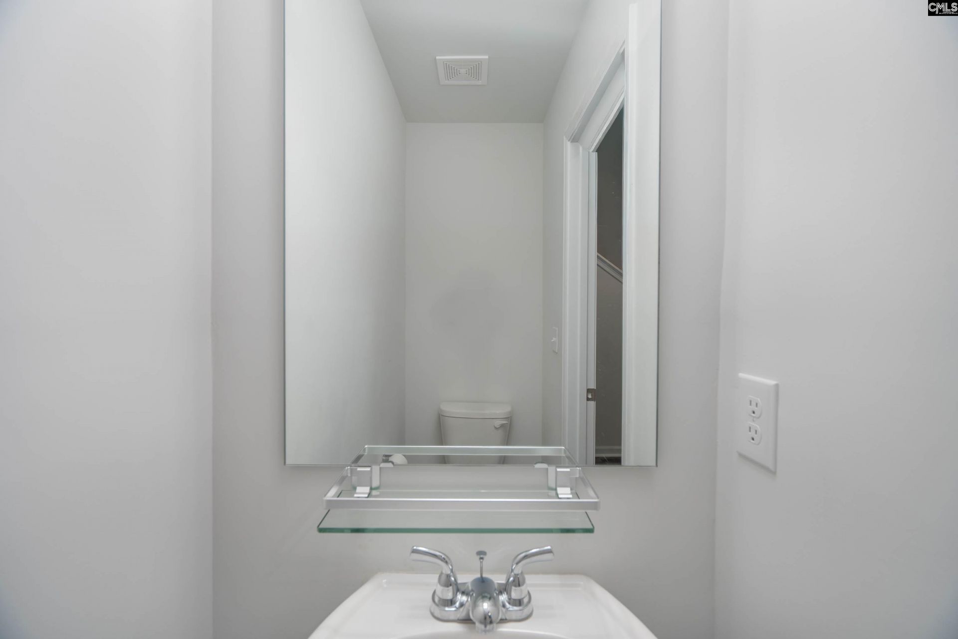 536 Kingfisher Court Photo 17