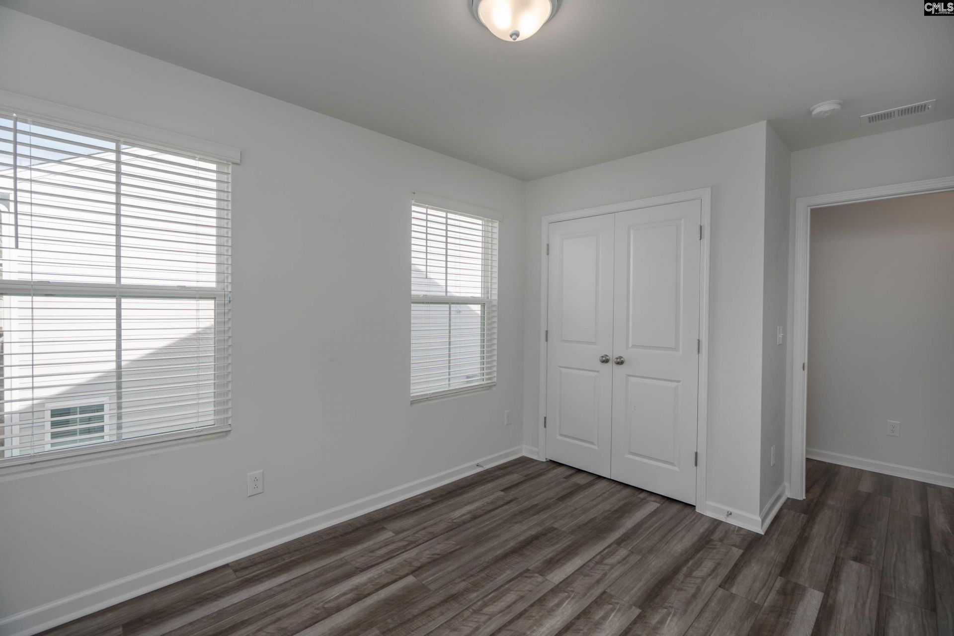 536 Kingfisher Court Photo 24