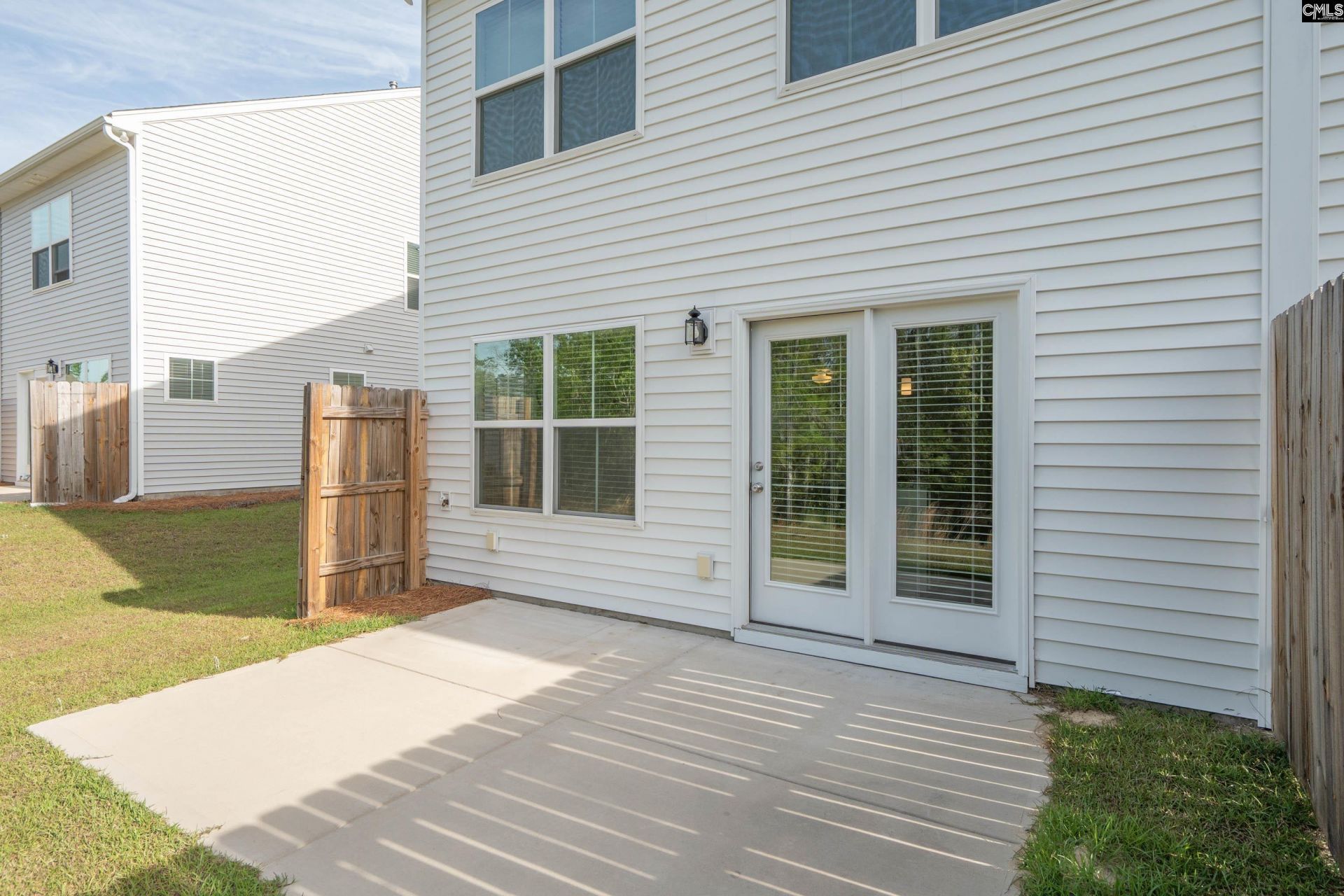 536 Kingfisher Court Photo 5
