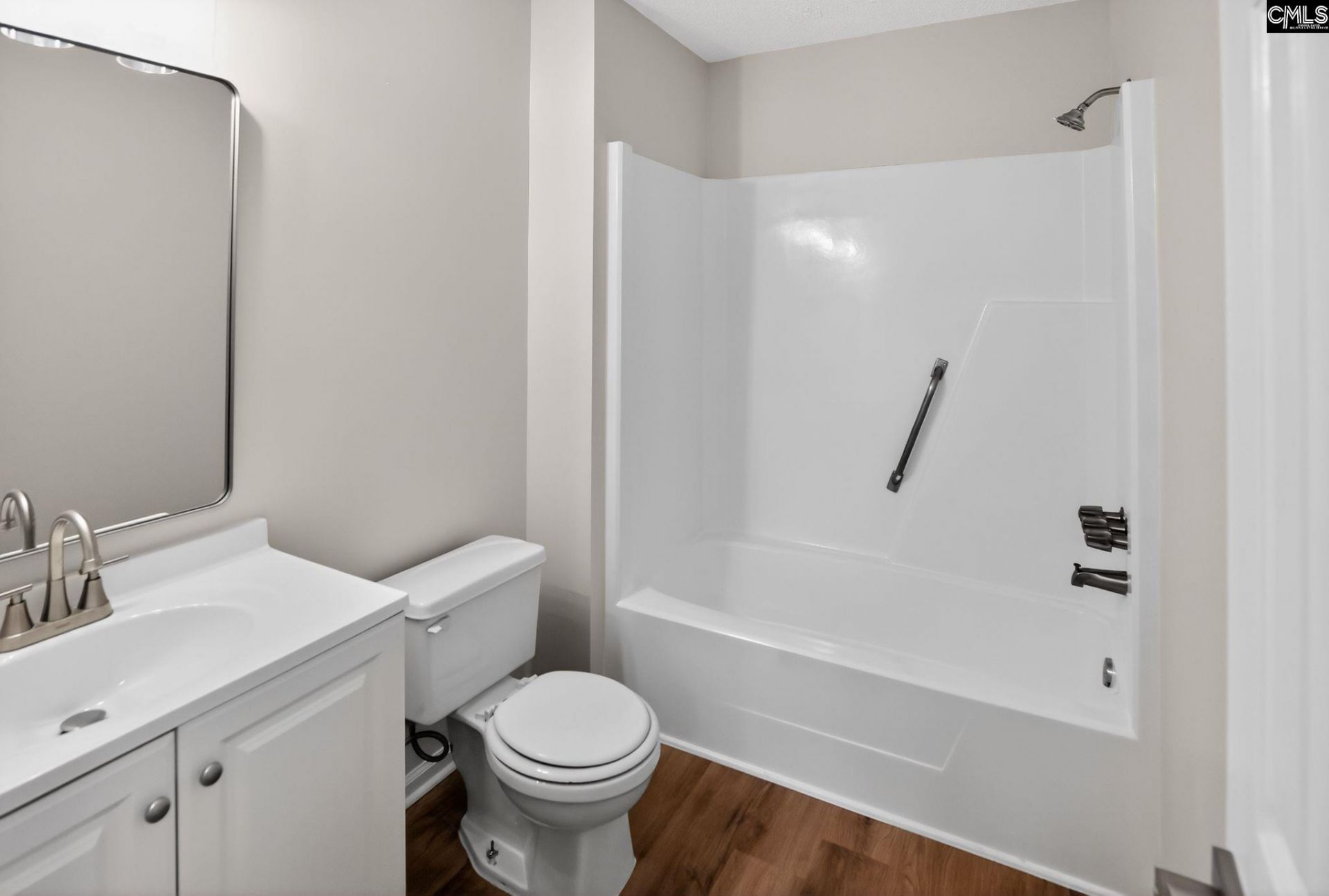 223 Hermitage Road Photo 13