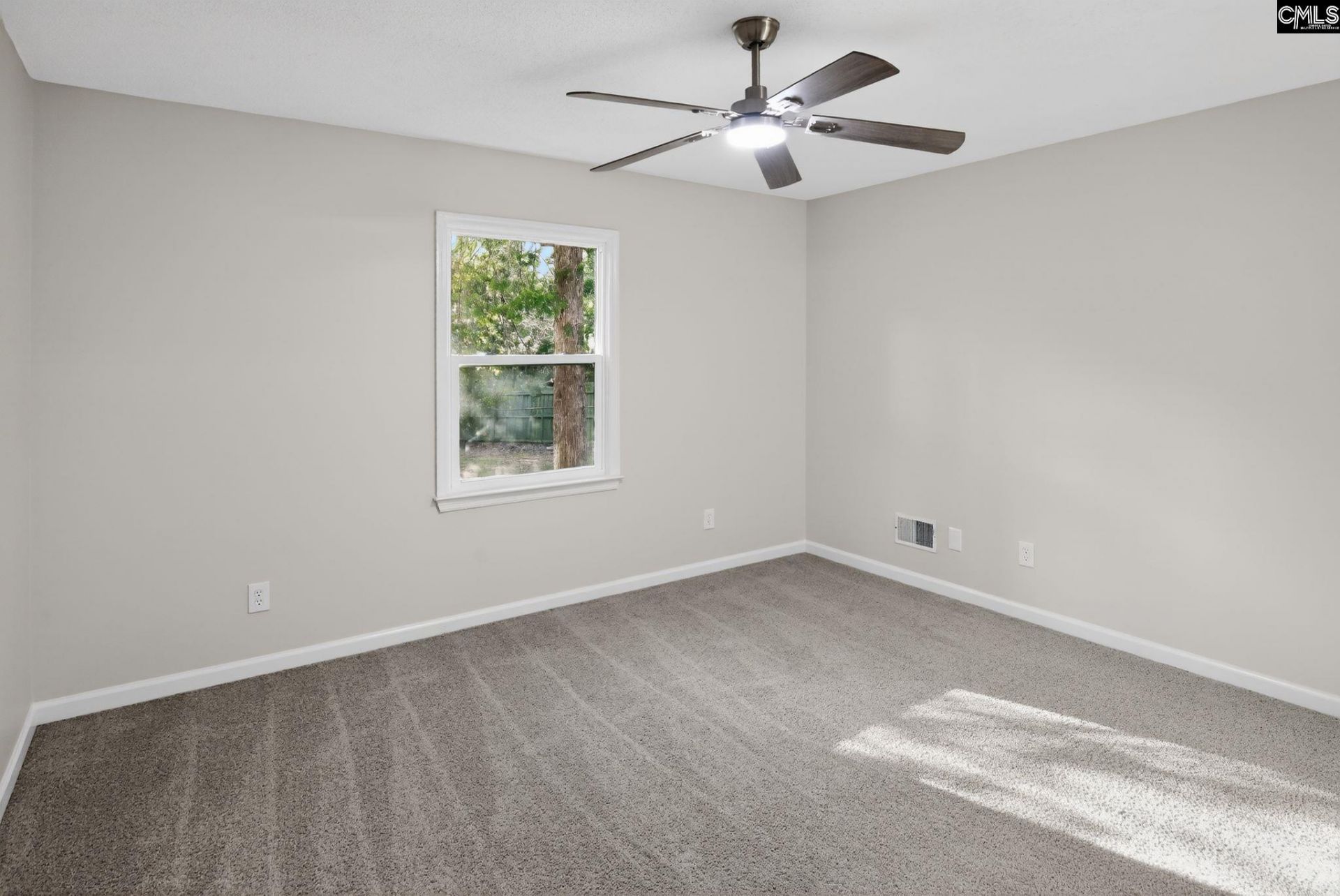 223 Hermitage Road Photo 8