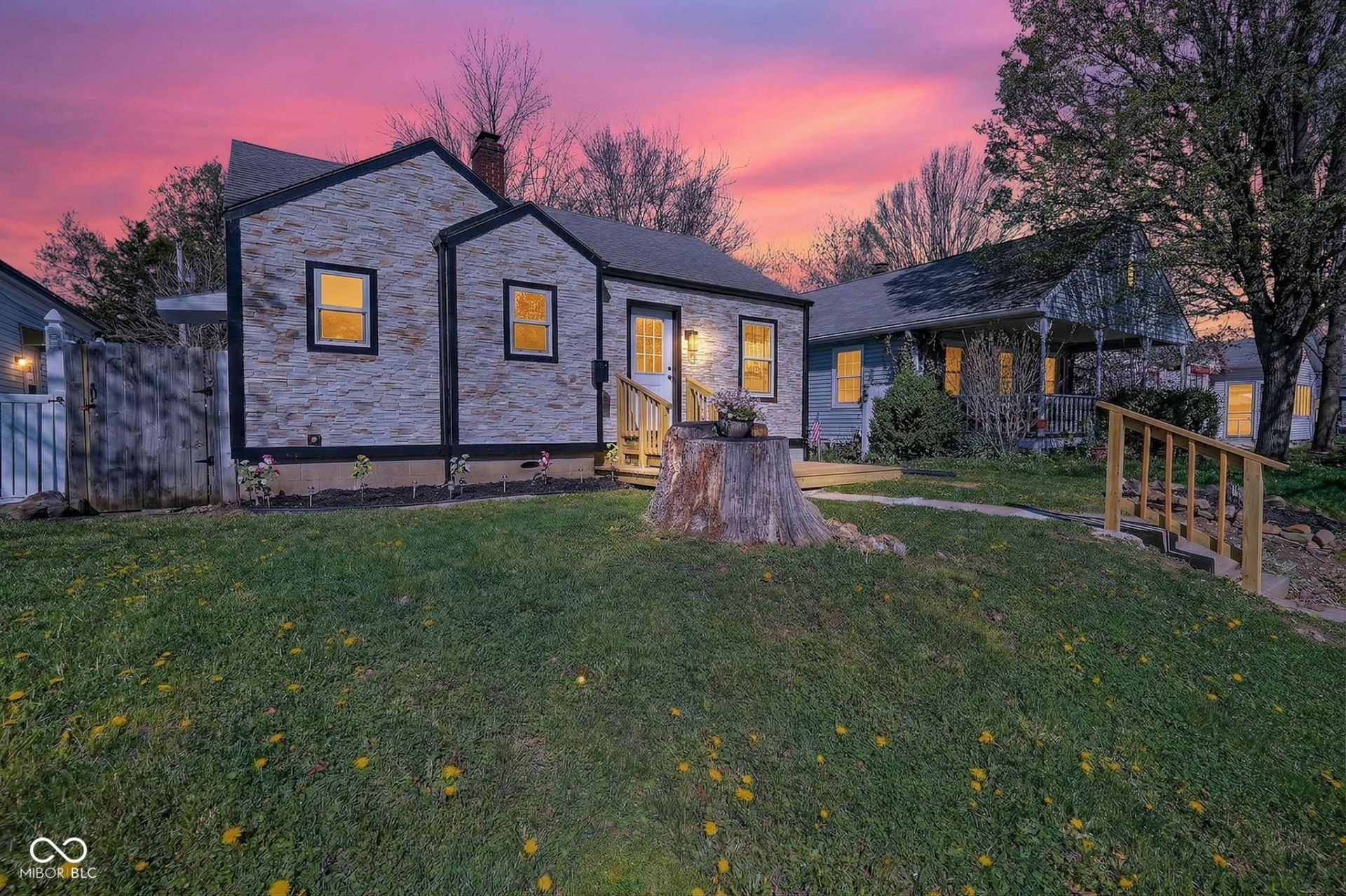 132 S 7th Avenue S, Beech Grove, IN 46107 Main Photo