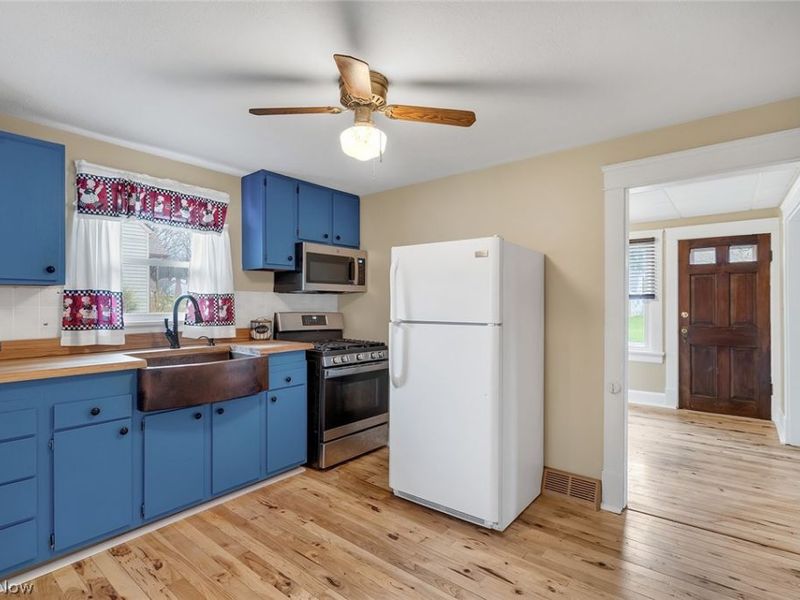 644 Goist Lane , Girard, OH 44420 Photo 16