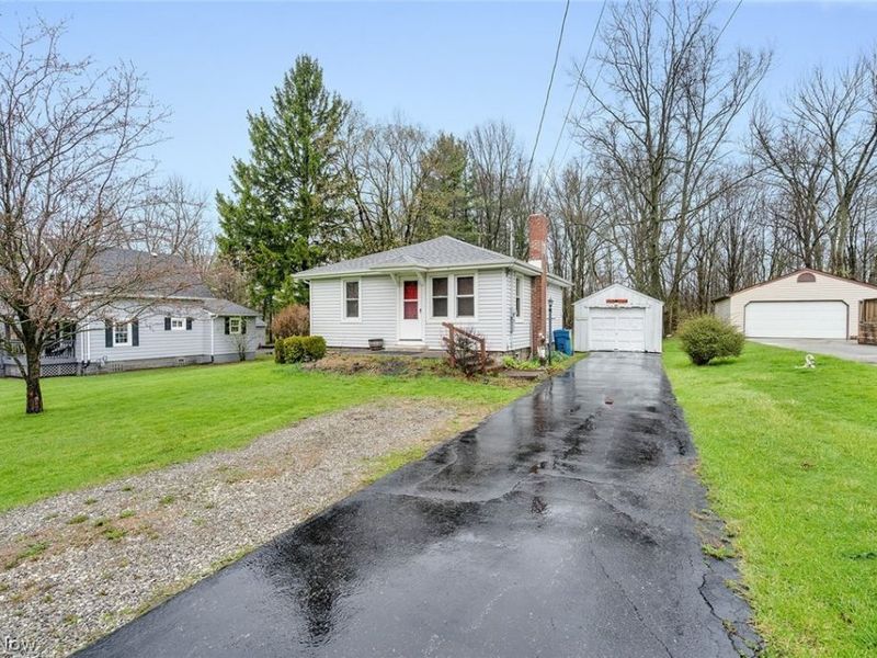 644 Goist Lane , Girard, OH 44420 Photo 2