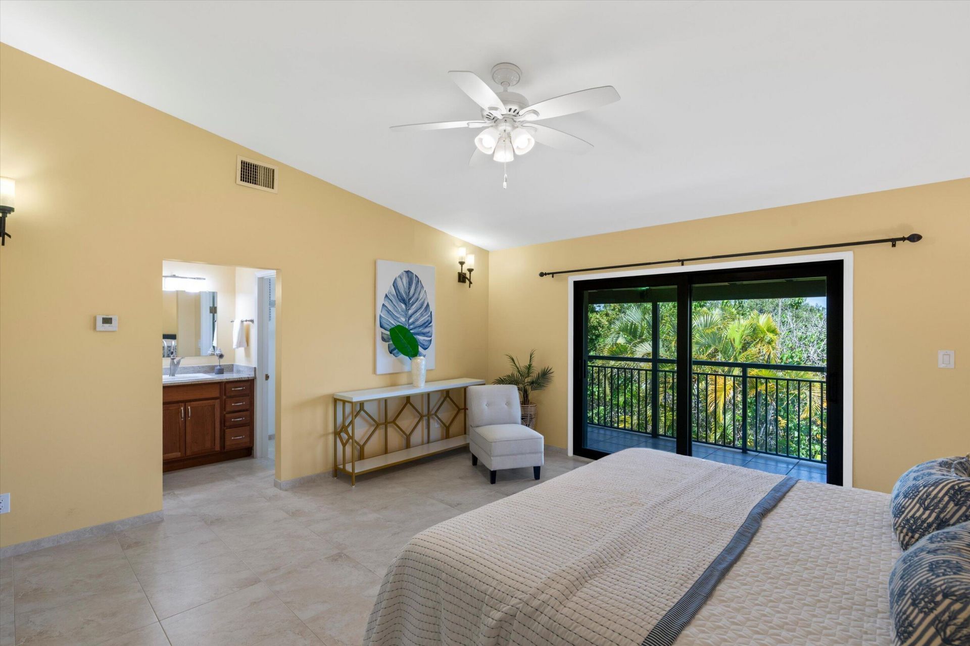 1616 Atlantic Boulevard, Unit APT 13, Key West, FL 33040 Photo