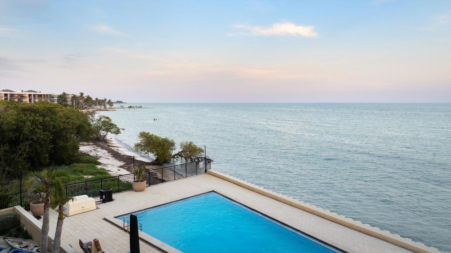 1616 Atlantic Boulevard, Unit APT 13, Key West, FL 33040 Photo