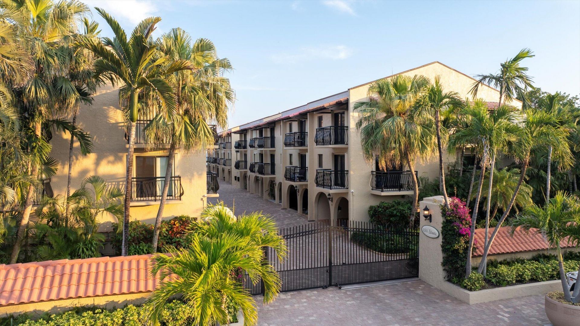 1616 Atlantic Boulevard, Unit APT 13, Key West, FL 33040 Photo