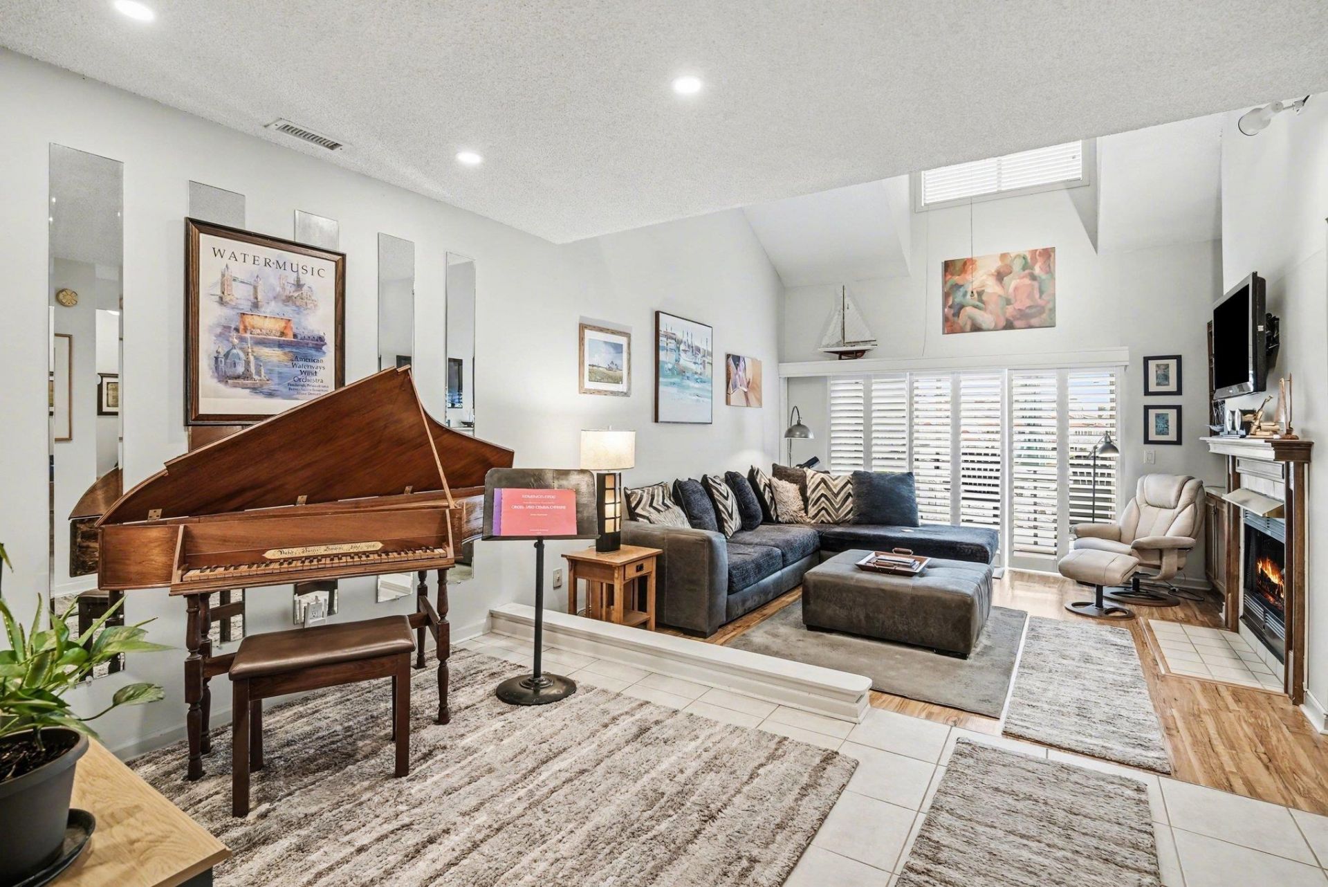 4396 Baldwin Ave.  Photo 9